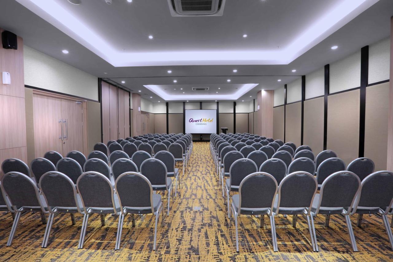 Hotel Quest Prime Cikarang By Aston Bekasi Esterno foto