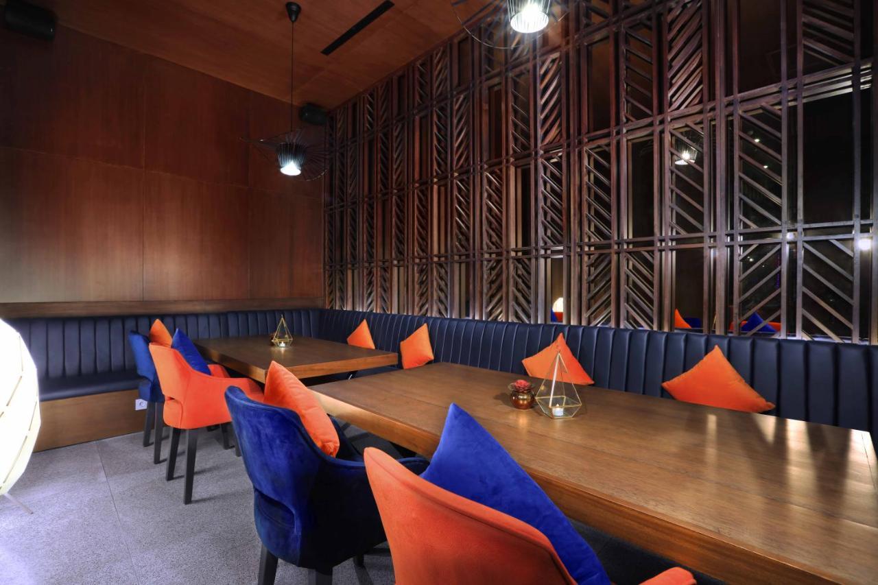 Hotel Quest Prime Cikarang By Aston Bekasi Esterno foto